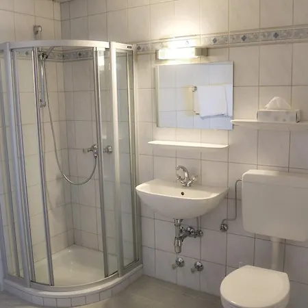 Helga Hotel 3*