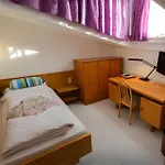 Helga Hotel 3*
