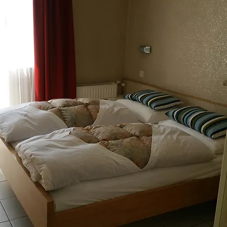 Hotel Helga 3*